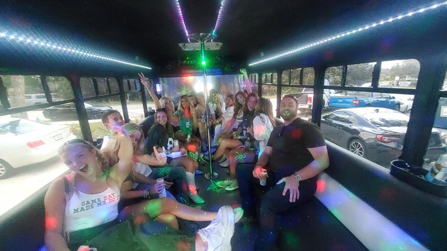 Disco-Party-Bus_compressed